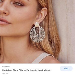 Kendra Scott Diane earrings